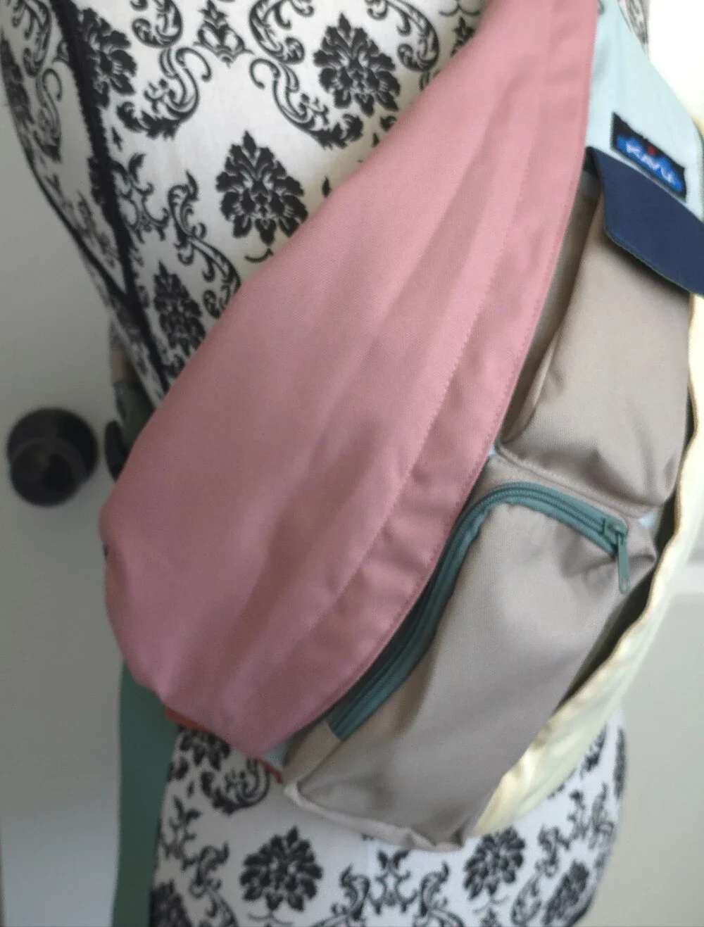 Kavu Pastel Colorblock 4 Rope Sling Bag - Pink, Mint, Cream, Beige